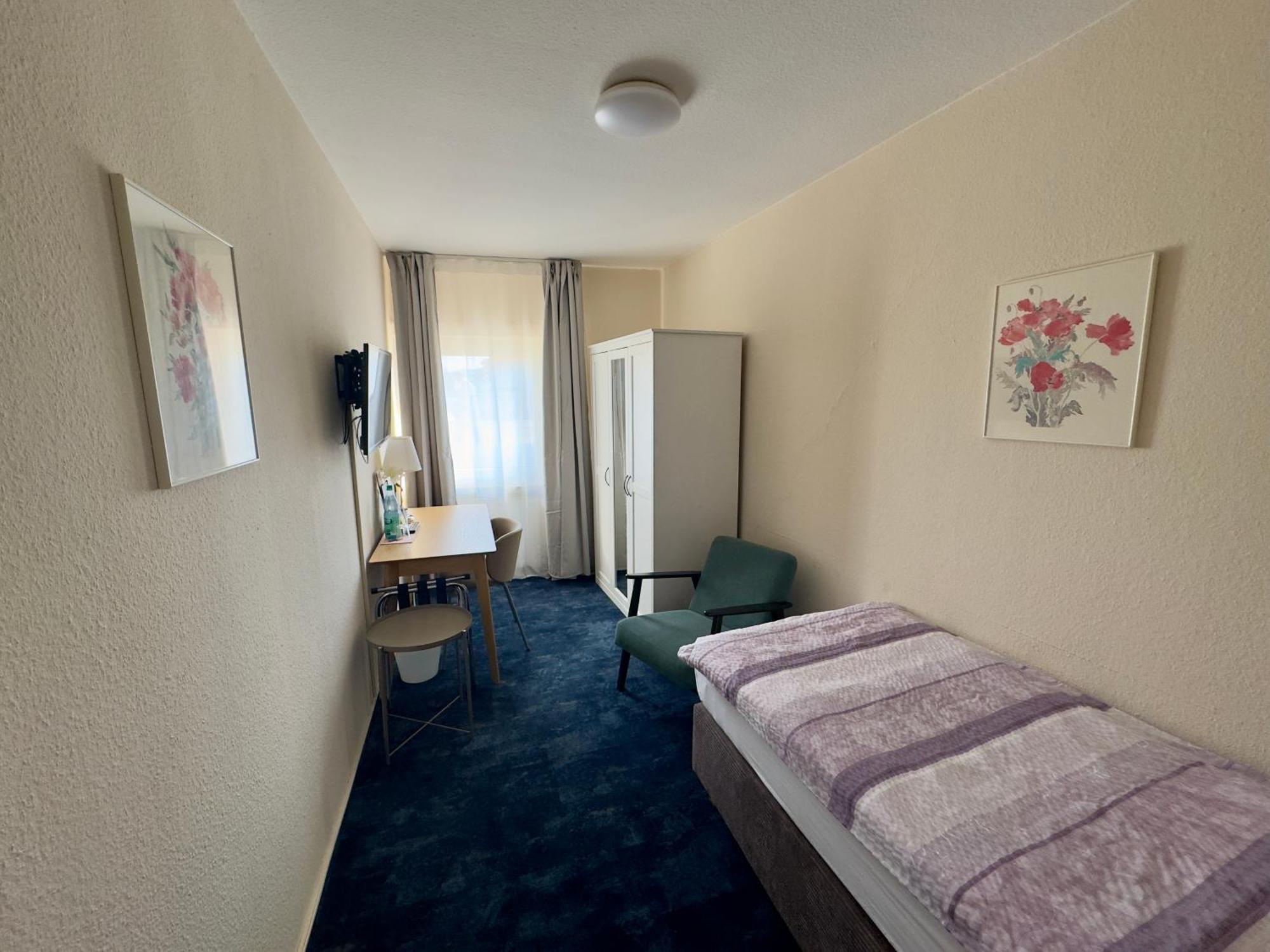 Hotel Zum Grafen Hallermunt Springe Exterior photo